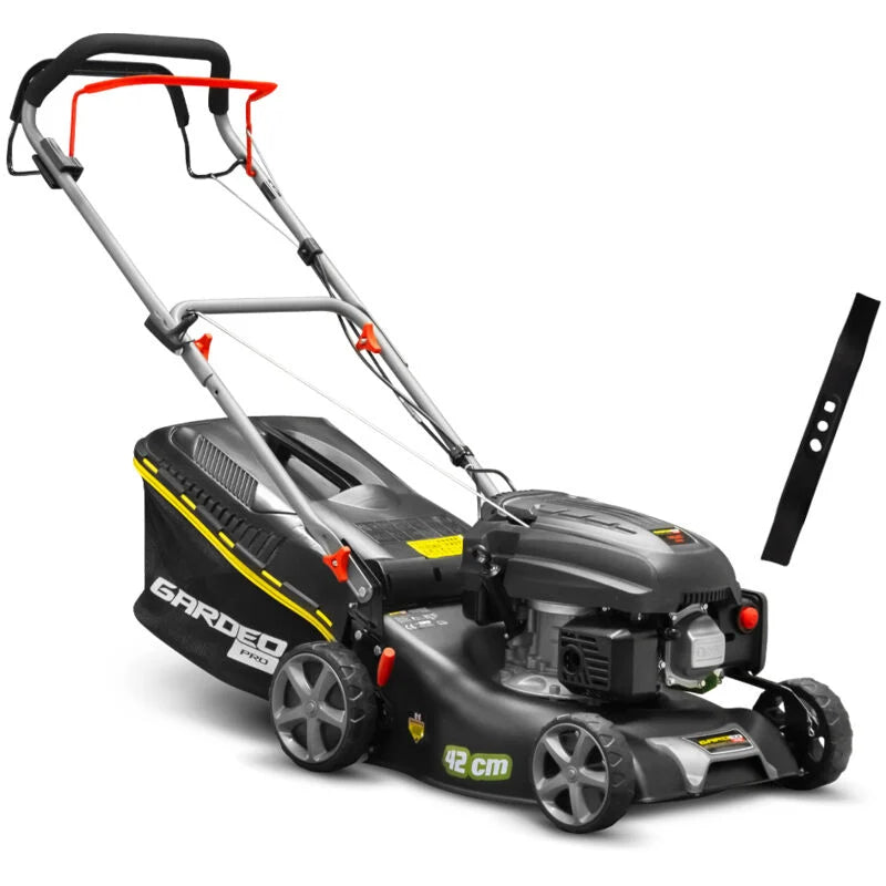 Tondeuse thermique autotractée 144.3cc - 42cm livrée avec 2 lames + mulching - Gardeo Pro 