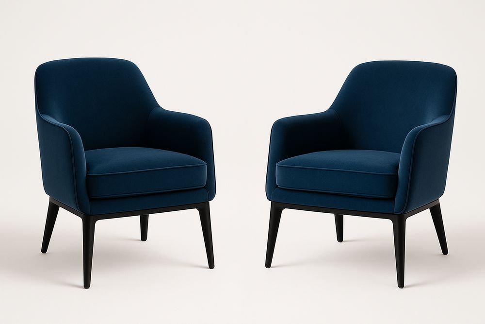 Paire de Fauteuils en Velours Bleu Foncé avec Pieds en Bois